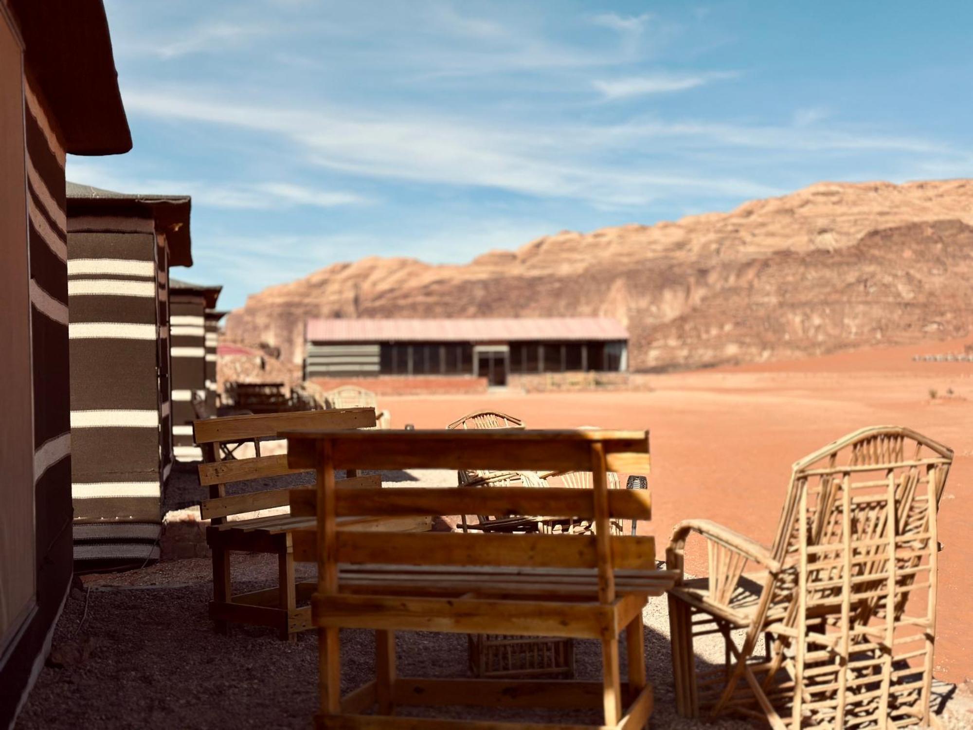Salameh'S Bedouin Camp Hotell Wadi Rum Eksteriør bilde
